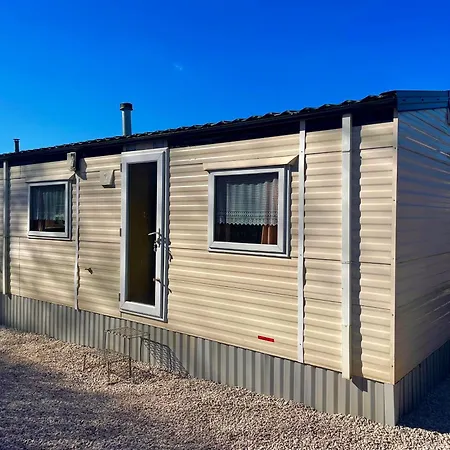 Avec Piscine Et Emplacement Voiture Campsite *