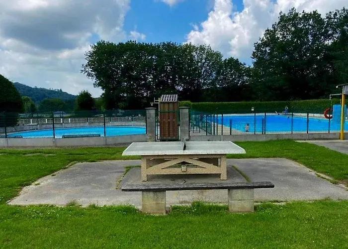 キャンプ場 Avec Piscine Et Emplacement Voiture *